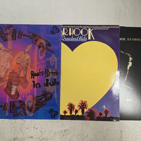 APPROXIMATELY 10 ASSORTED VINYL RECORDS TO INCLUDE BEN HOWARD, DR. HOOK, ETC