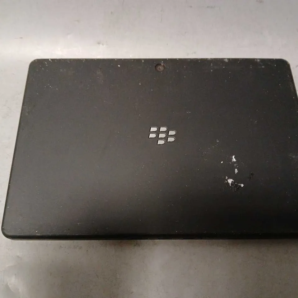 BLACKBERRY BLACK TABLET 