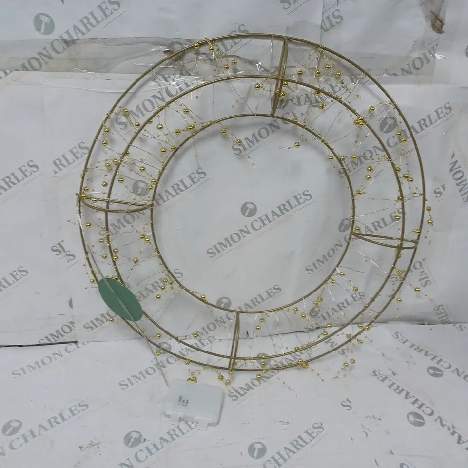 BOXED SARA DAVIES GOLD PRE-LIT BEADED WREATH