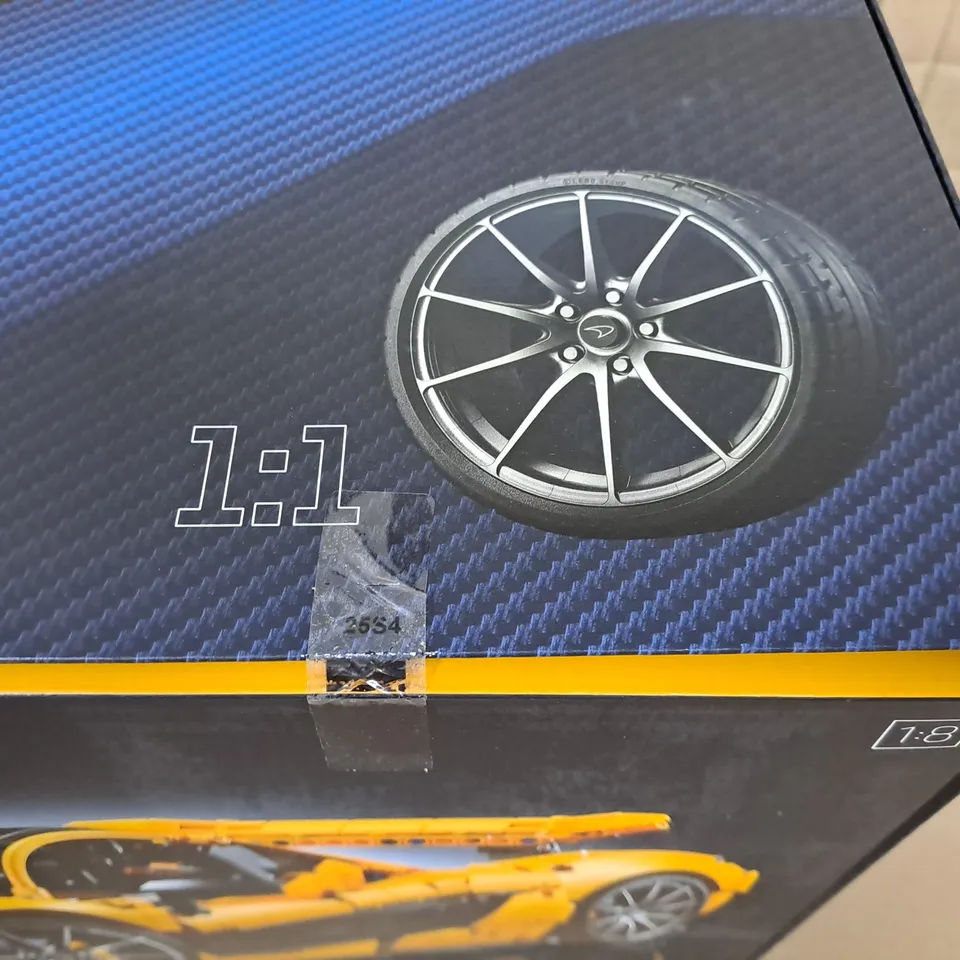 BOXED LEGO TECHNIC MCLAREN P1 - 42172