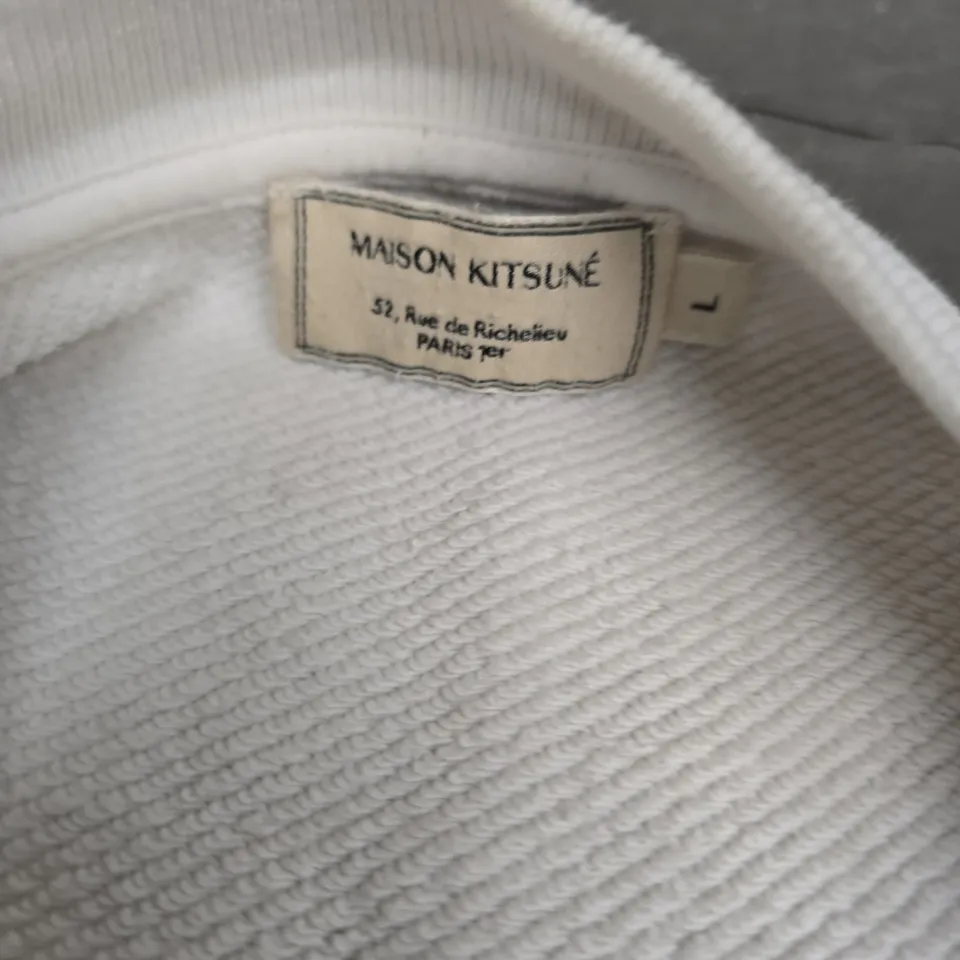 MAISON KITSUNÉ WHITE SWEATSHIRT – LOGO FOX BIRDS, SIZE L