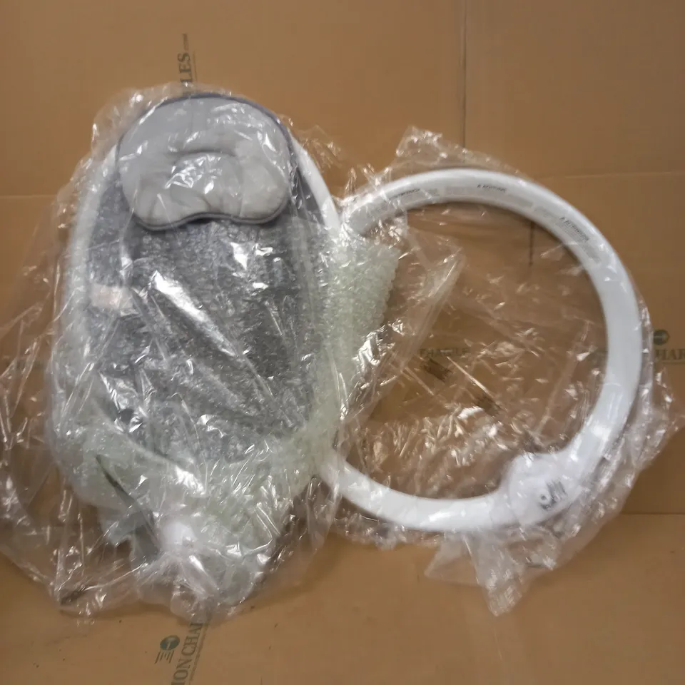 MUNCHKIN BLUETOOTH ENABLED LIGHTWEIGHT BABY SWING