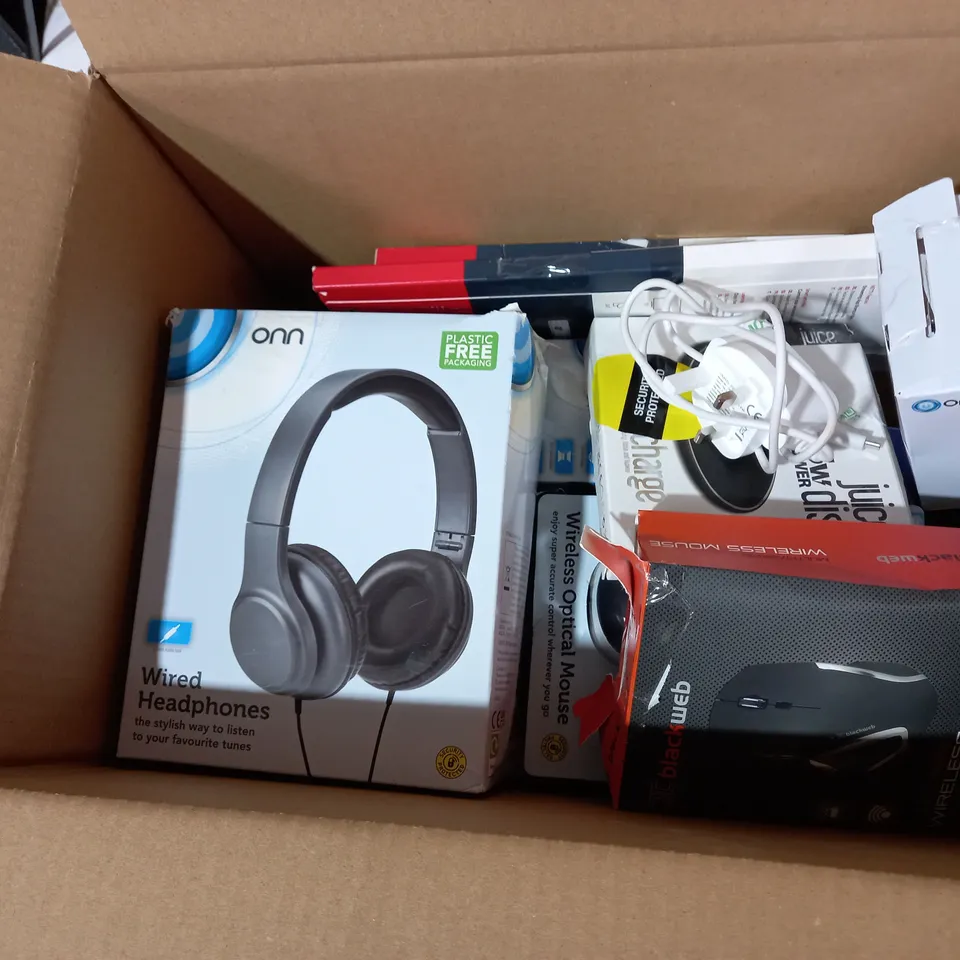 LOT OF APPROX. 10 X ITEMS TO INCLUDE MIXX OX1 WIRED HEADPHONES, ONN PORTABLE BLUETOOTH SPEAKER, BLACKWEB WIRELESS MOUSE, ETC.