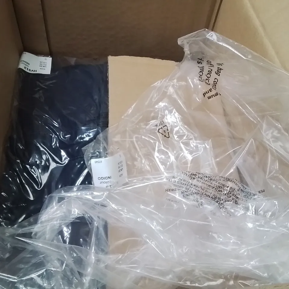 BOXED BRAND NEW APPROXIMATELY 2 ANTHOLOGY BOILERSUIT INDIGO SIZE 28