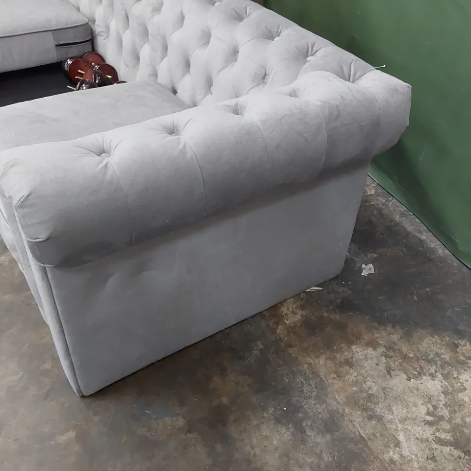 DESIGNER THREE SEATER CHESTERFIELD SOFA GREY PLUSH FABRIC 