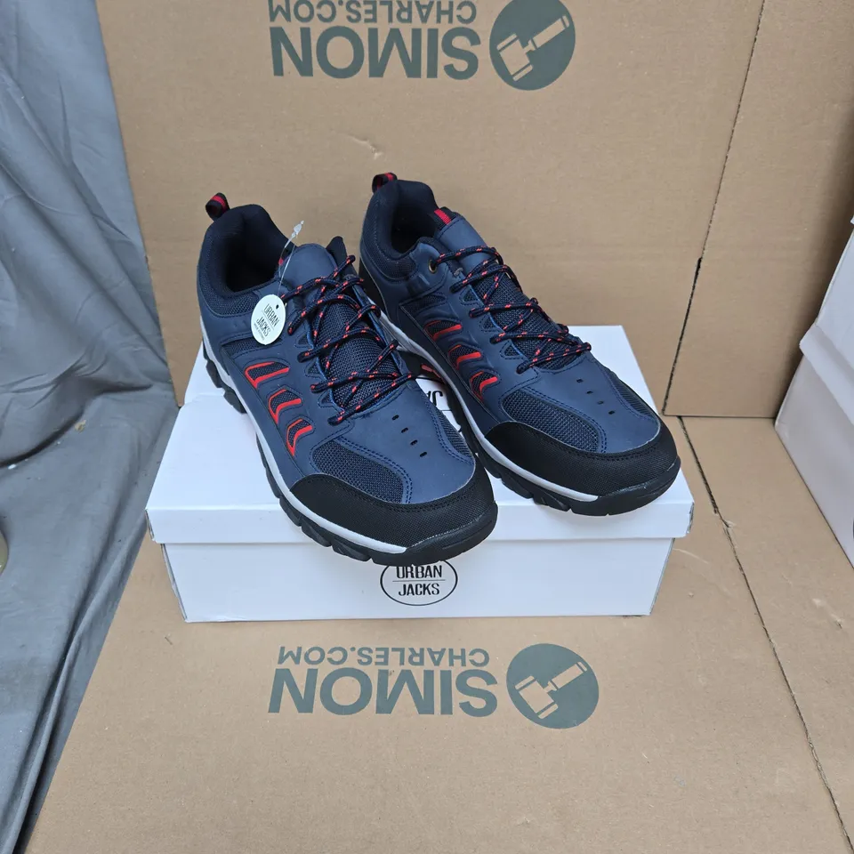 URBAN JACKS INGLETON NAVY TRAINERS – UK 10