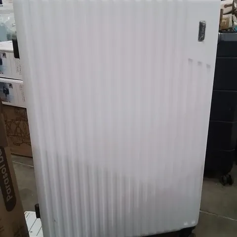 LUGG TRAVEL SUITCASE WHITE