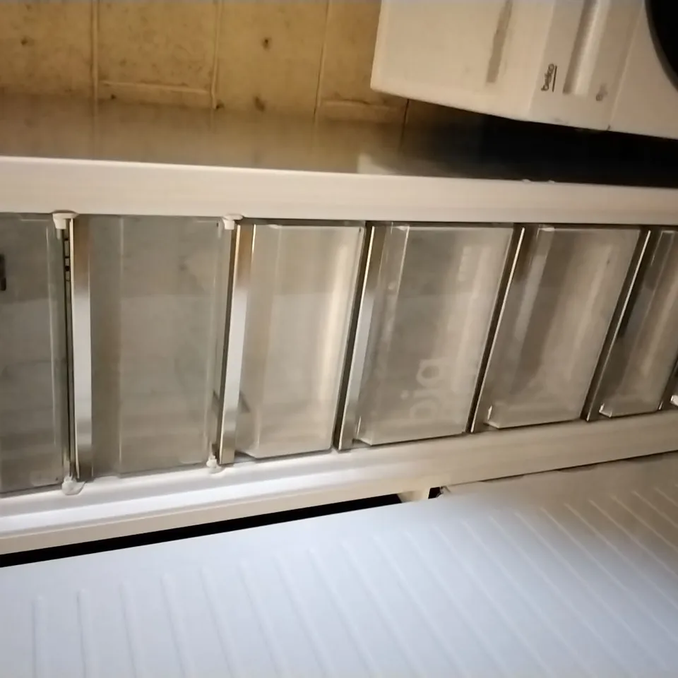 DESIGNER SIEMENS TALL FREEZER 