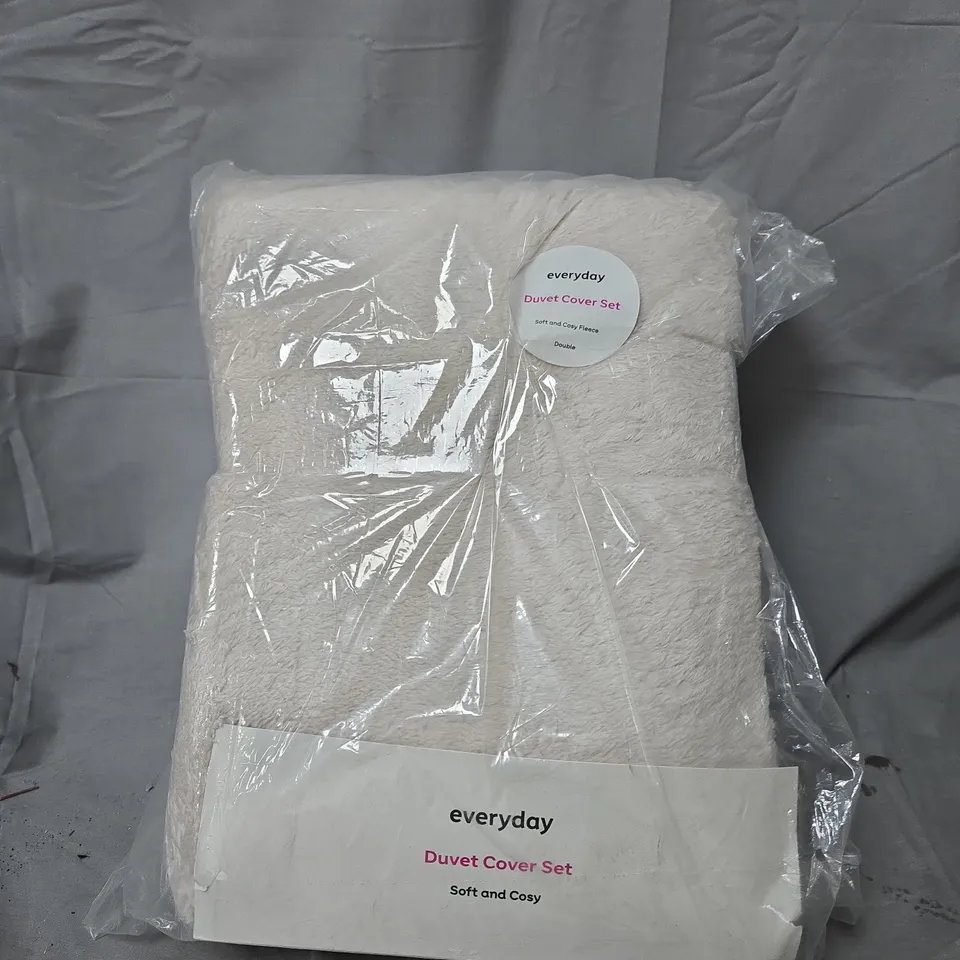 TEDDY FLEECE DUVET COVER SET IN NATURAL - DOUBLE  RRP £19.99