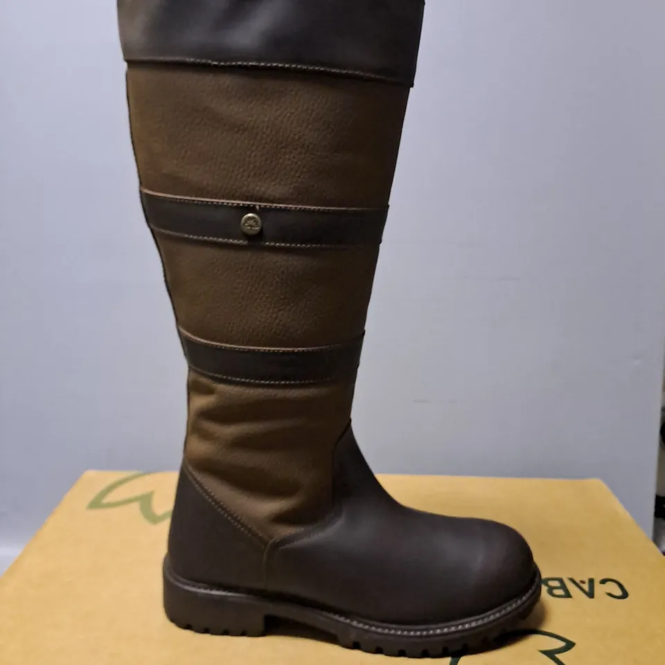 BOXED CABOTSWOOD AMBERLEY 2 OAK/BISON BOOTS - EU 41