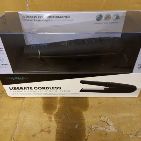 PROGLOSS LIBERATE CORDLESS CERAMIC STRAIGHTENER