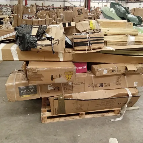 PALLET OF ASSORTED INCOMPLETE OR DAMAGED SPORTS GOODS TO INCLUDE; GYM EQUIPMENT, PLUM TOWER PARTS, TRAMPOLINES ETC