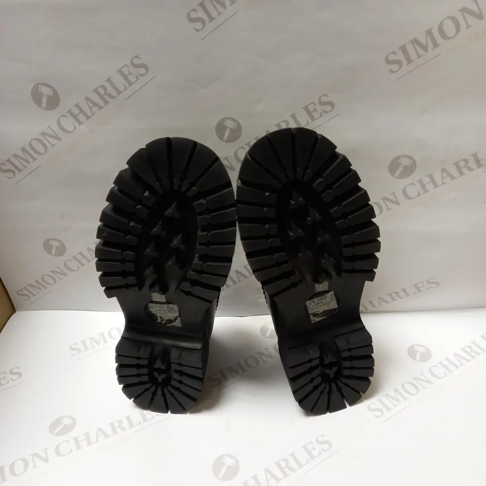 DESIGNER KOI VEGAN PLATFORM SHOES IN BLACK SIZE 6