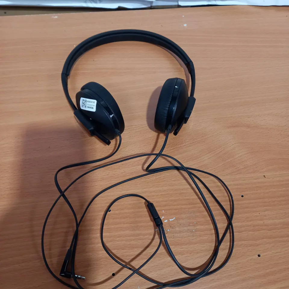 SENNHEISER HEADPHONES