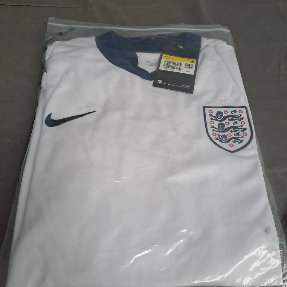 ENGLAND 23/24 HOME JERSEY SIZE 28
