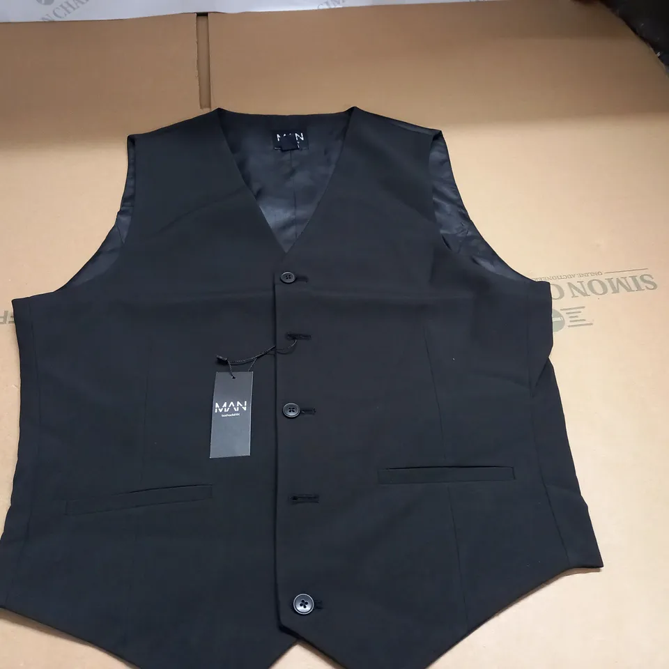 BOOHOO MAN SKINNY WAISTCOAT - UK 38