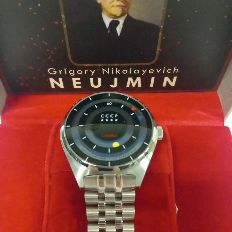 BOXED CCCP GRIGORY NIKOLAYEVICH NUEJMIN SILVER WRIST WATCH CP-7065-11