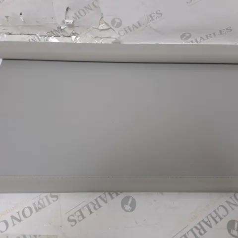 PLAIN BLACKOUT ROLLER BLIND 60x160