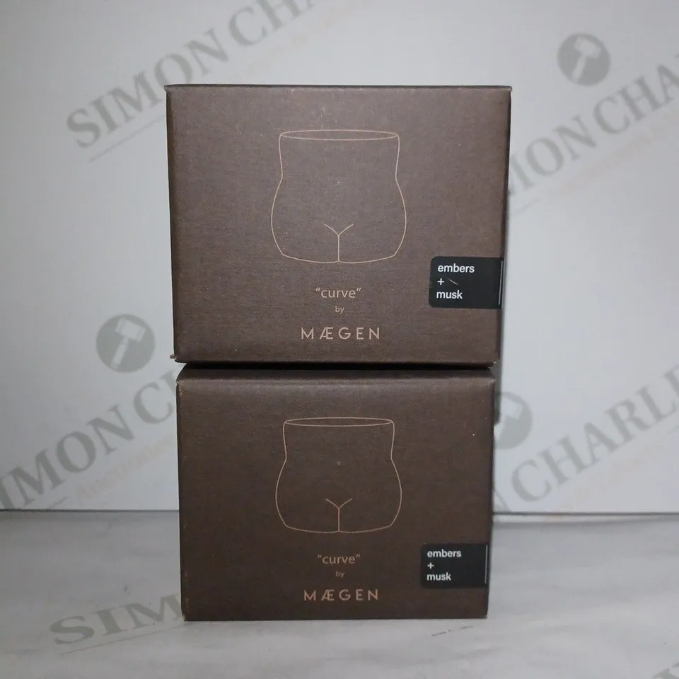 LOT OF 2 X MAEGEN CURVE RANGE CANDLES - EMBERS & MUSK