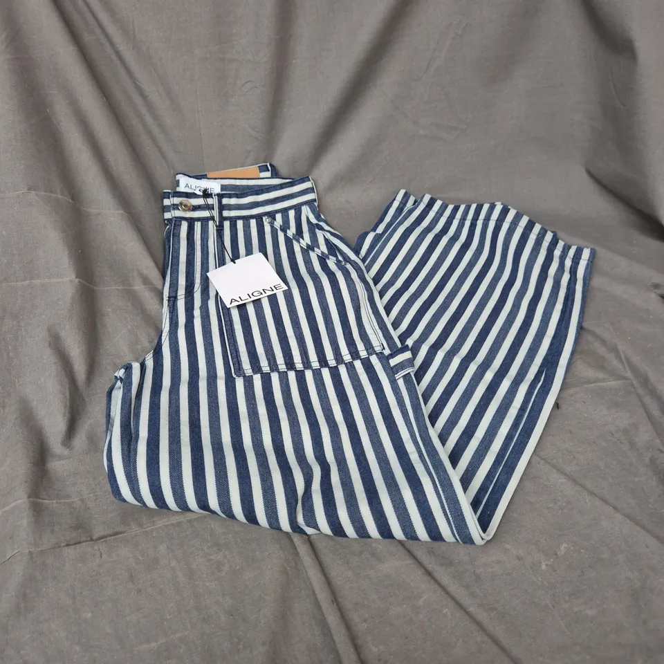 ALIGNÉ WOLF CARGO POCKET JEANS – BLUE STRIPE, SIZE W27