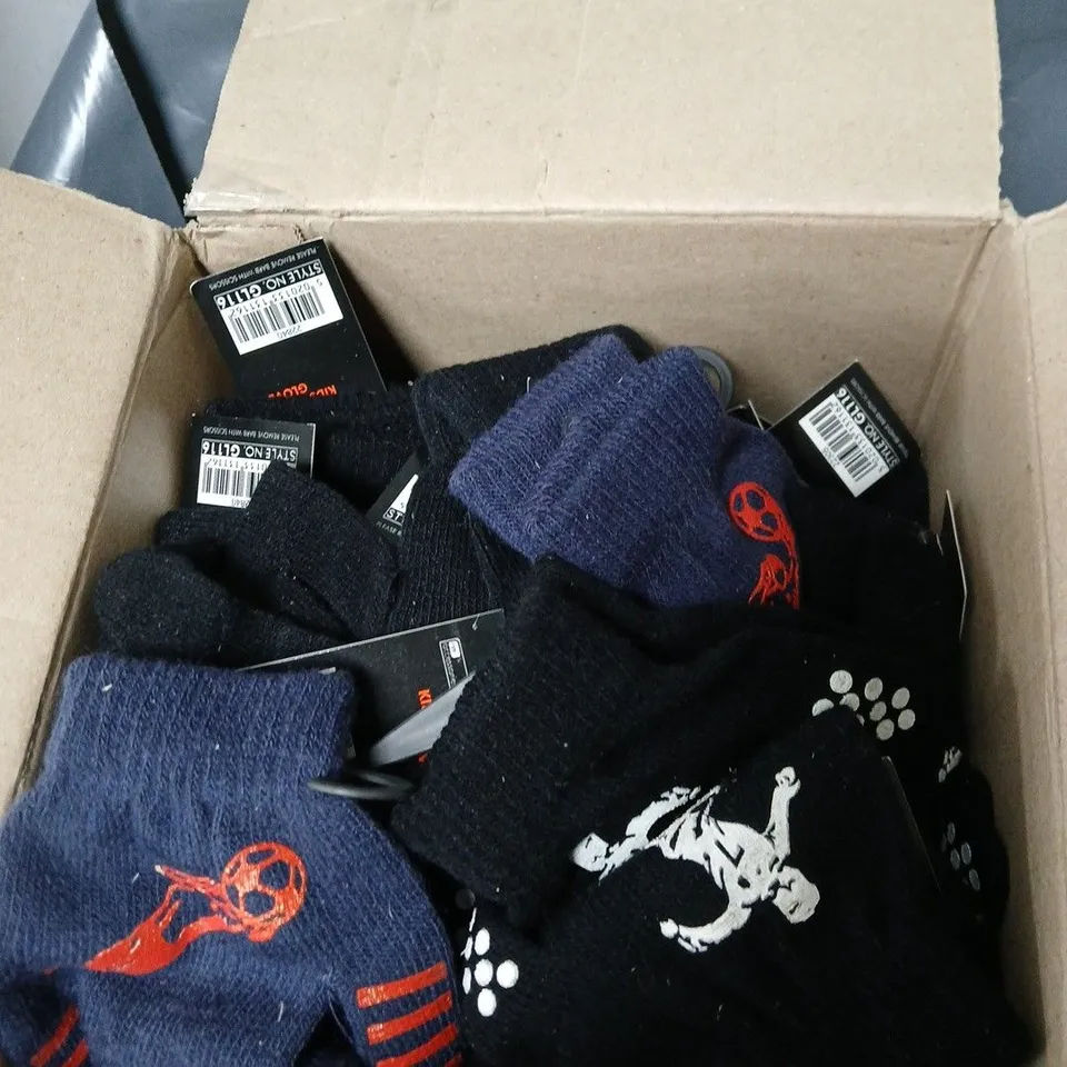 BOX OF APPROXIMATELY 30 PAIRS OF KIDS MAGIC GLOVES