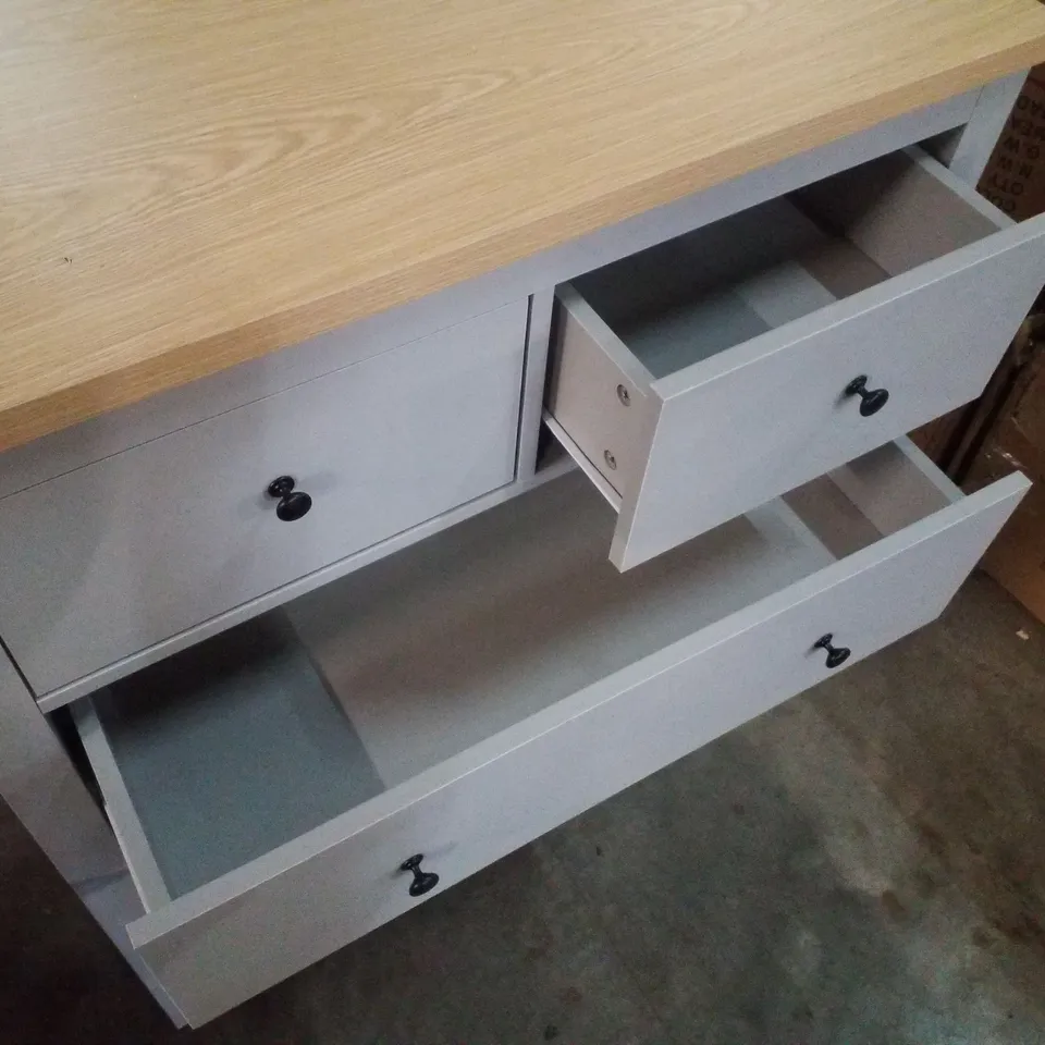 PALETHORP 5 - DRAWER RECTANGLE ACCENT CHEST