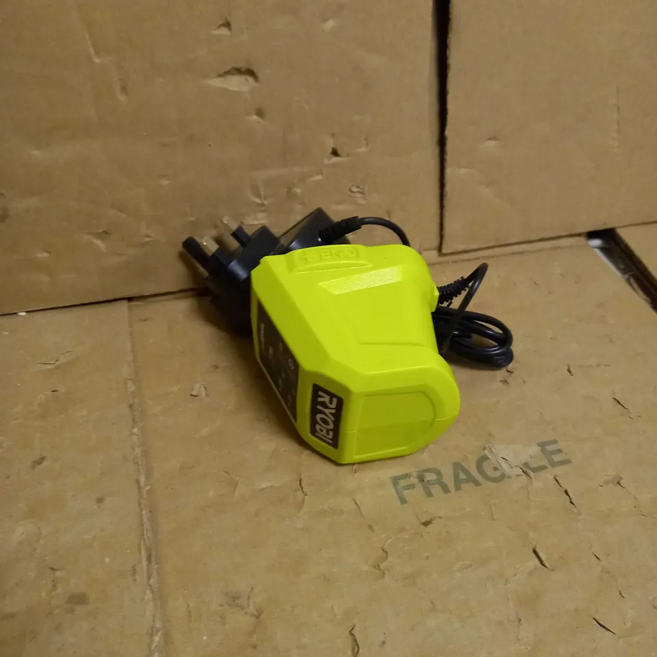 RYOBI R18PD3-215GZ 18 V ONE+ CORDLESS COMBI DRILL