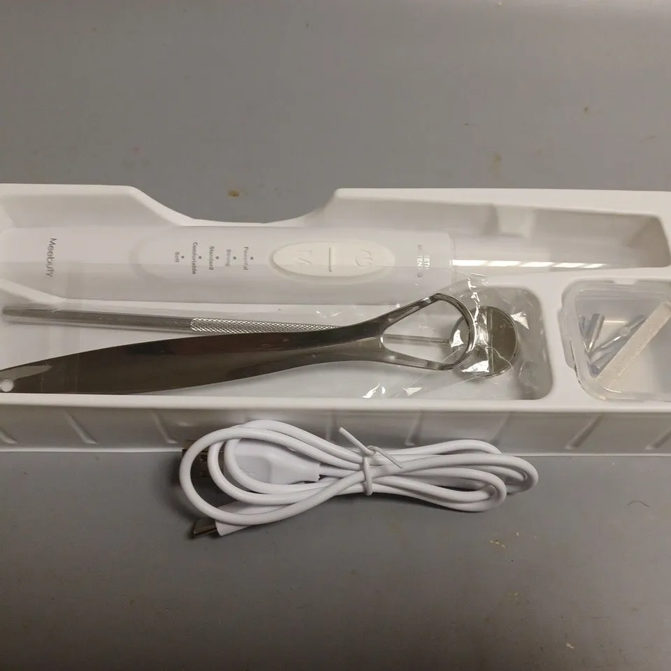 BOXED MEEBUTY TOOTH CLEANER KIT (XPRE174)