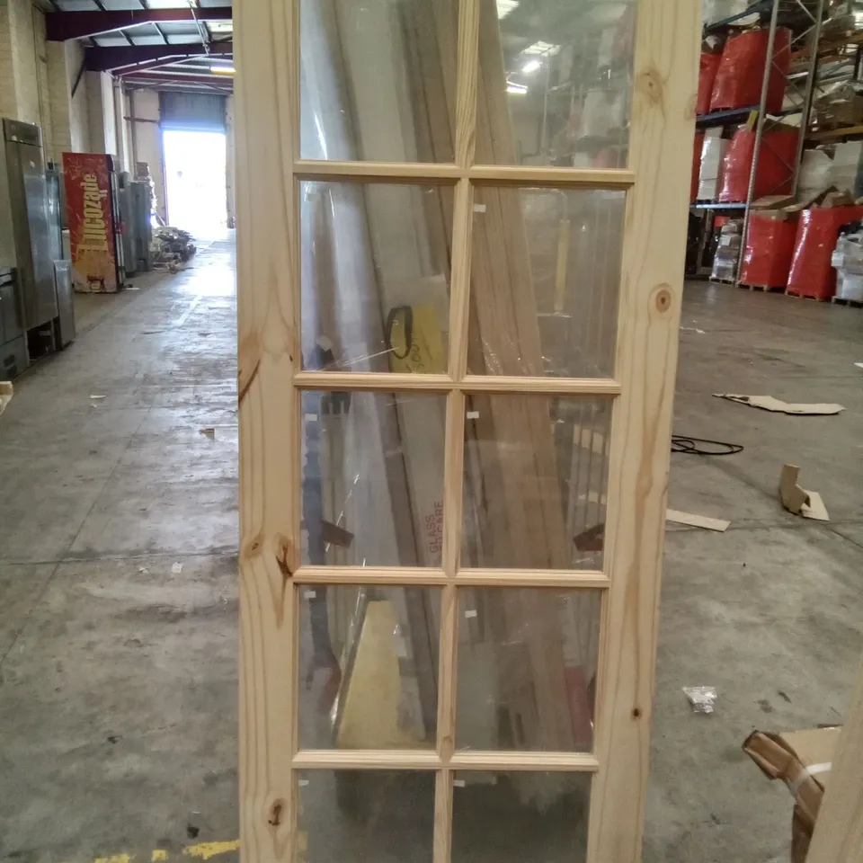 1998 X 760MM KNOTTY PINE 10 GLASS PANNEL INTERNAL DOOR 