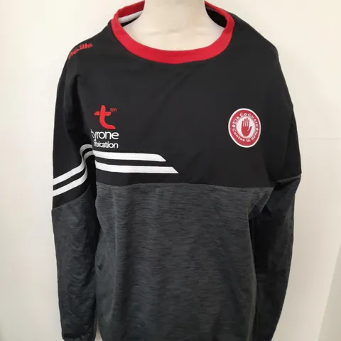 O'NEILLS CREW NECK SPORTS SHIRT - LARGE