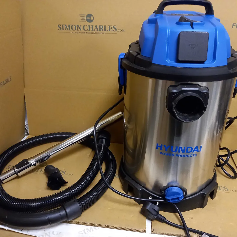 HYUNDAI WET AND DRY VACUUM CLEANER 30L 1400W INDUSTRIAL VACUUM CLEANER