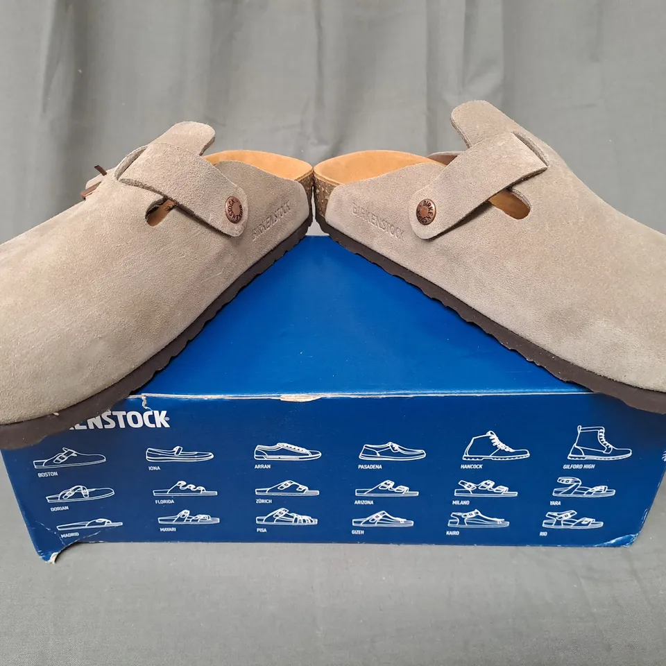 BOXED PAIR OF BIRKENSTOCK CLOSED TOE SHOES IN TAUPE EU SIZE 41