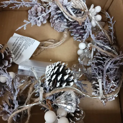 WHITE WASH CONES PRE-LIT DECORATION