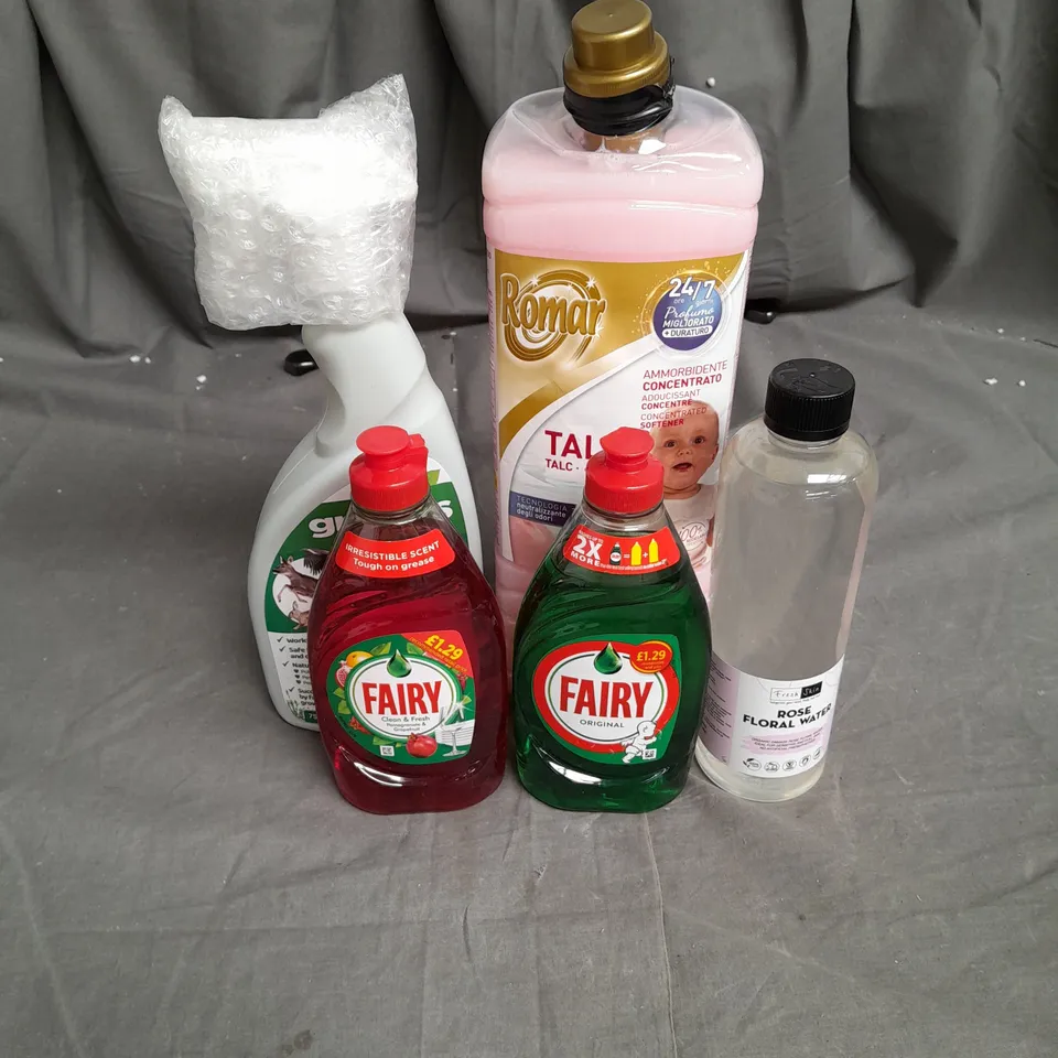 13 ASSORTED HOUSEHOLD ITEMS TO INCLUDE FAIRY LIQUID, ROMAR FABRIC SOFTNER, FRESH SKIN ROSE FLORAL WATER, ETC - COLLECTION ONLY