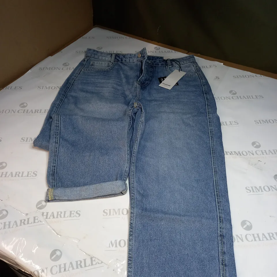 BLUE FIRETRAP MOM JEANS SIZE 16
