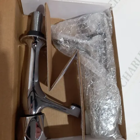 CHROME EFFECT KITCHEN TAP