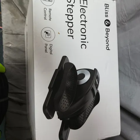 BLISS & BEYOND ELECTRONIC STEPPER – BOXED