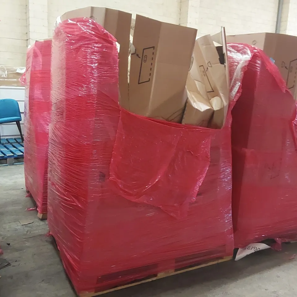PALLET OF ASSORTED ITEMS INCLUDING: BABY WALKER, BOOSTAPAK, DESK, PLAYPENS ECT