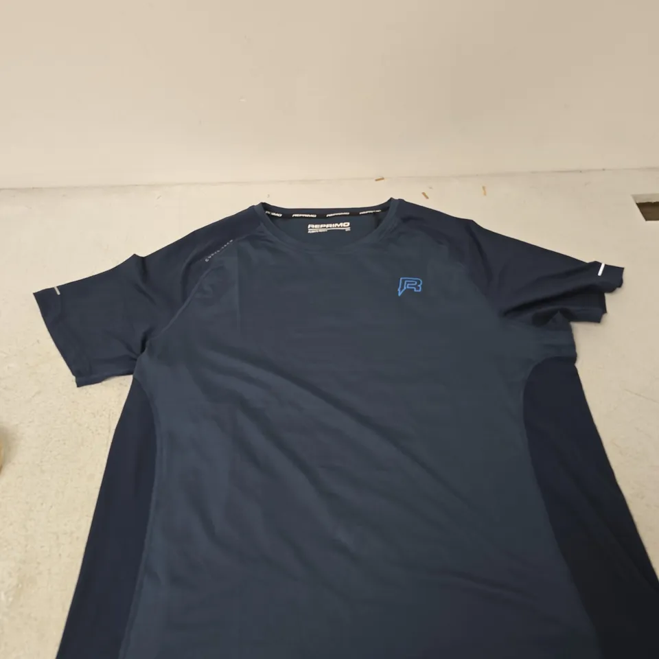 REPRIMO CURVE T-SHIRT NAVY / NEON BLUE, SIZE 2XL