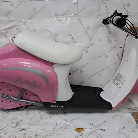 RAZOR BELLA POCKET MOD - PINK - COLLECTION ONLY