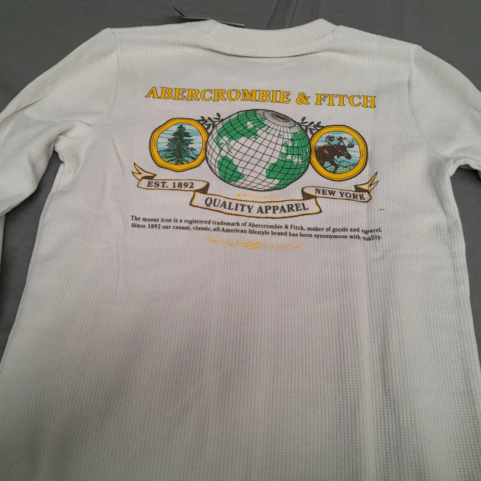 ABERCROMBIE KIDS NEW YORK T-SHIRT - 7/8 YEARS