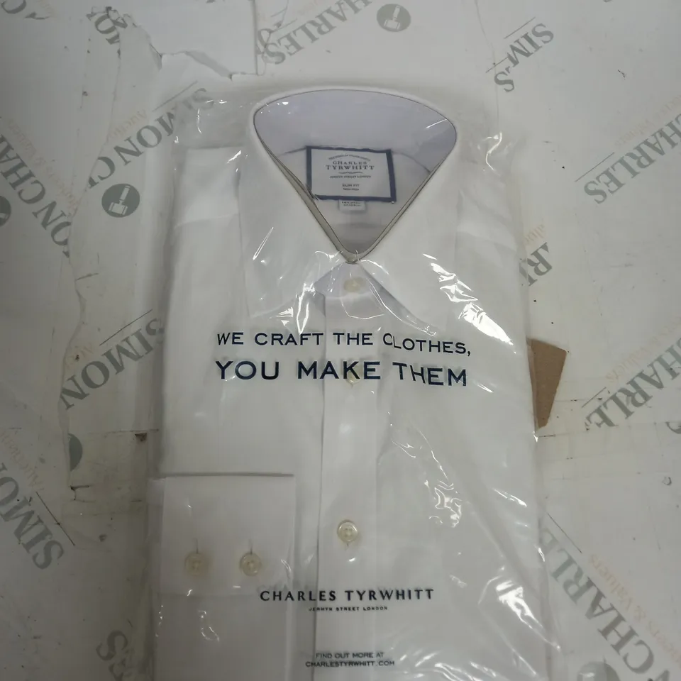 BAGGED CHARLES TYRWHITT BUTTON SHIRT SIZE 37/84CM