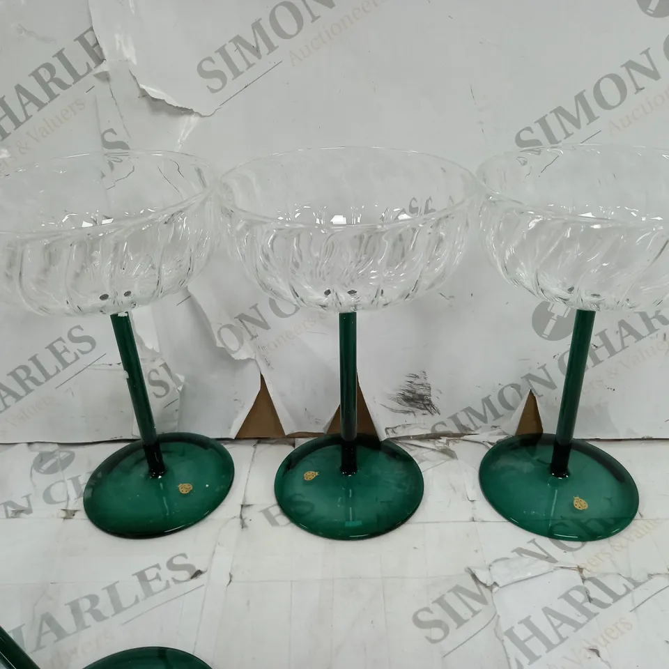 SET OF 4 DESSERT GLASSES GREEN