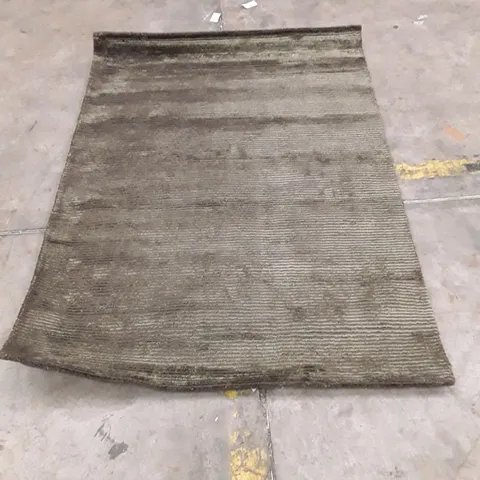 DARK GREY CARPET RUNNER – WOVEN PILE, USED 170X120CM APPROXIMATELY