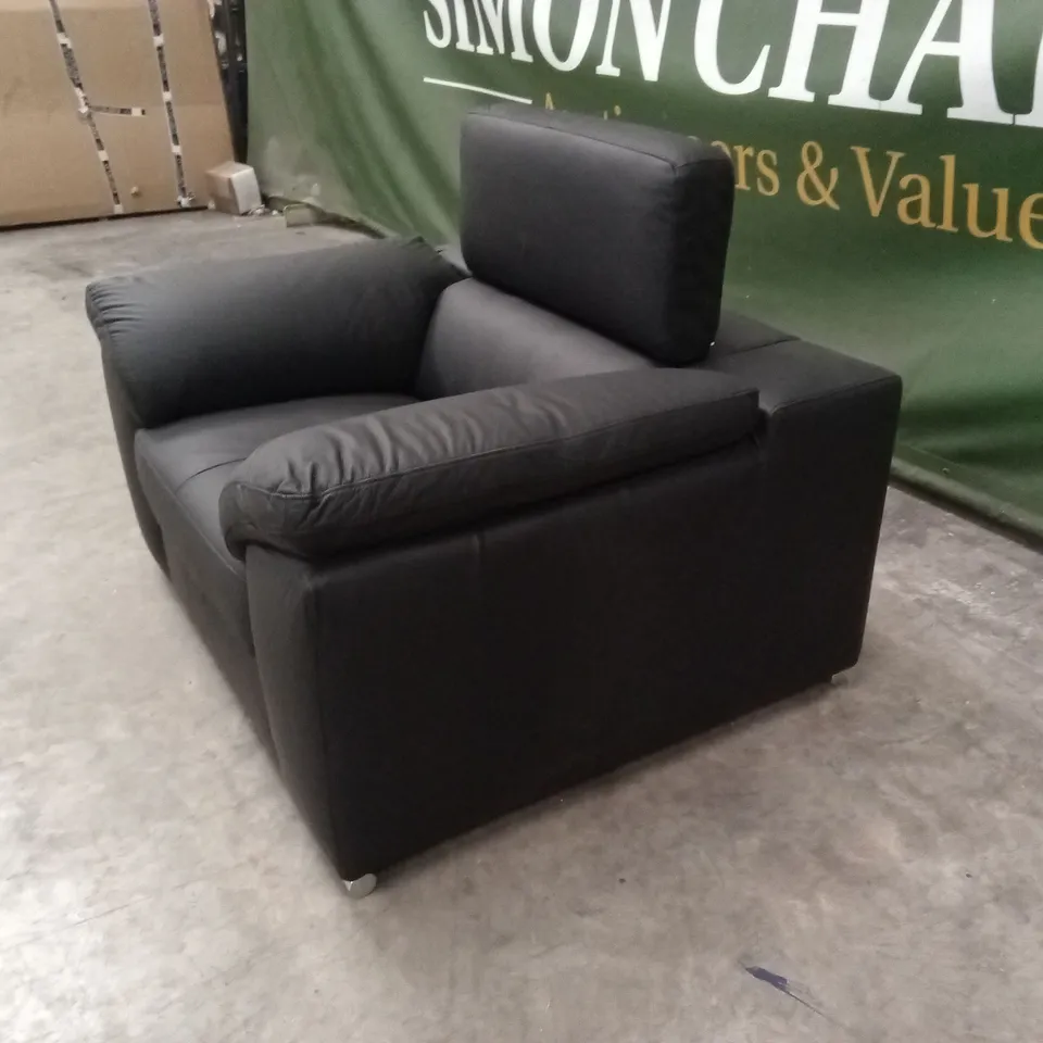 BRADY 100% PREMIUM LEATHER ARMCHAIR - BLACK RRP £729