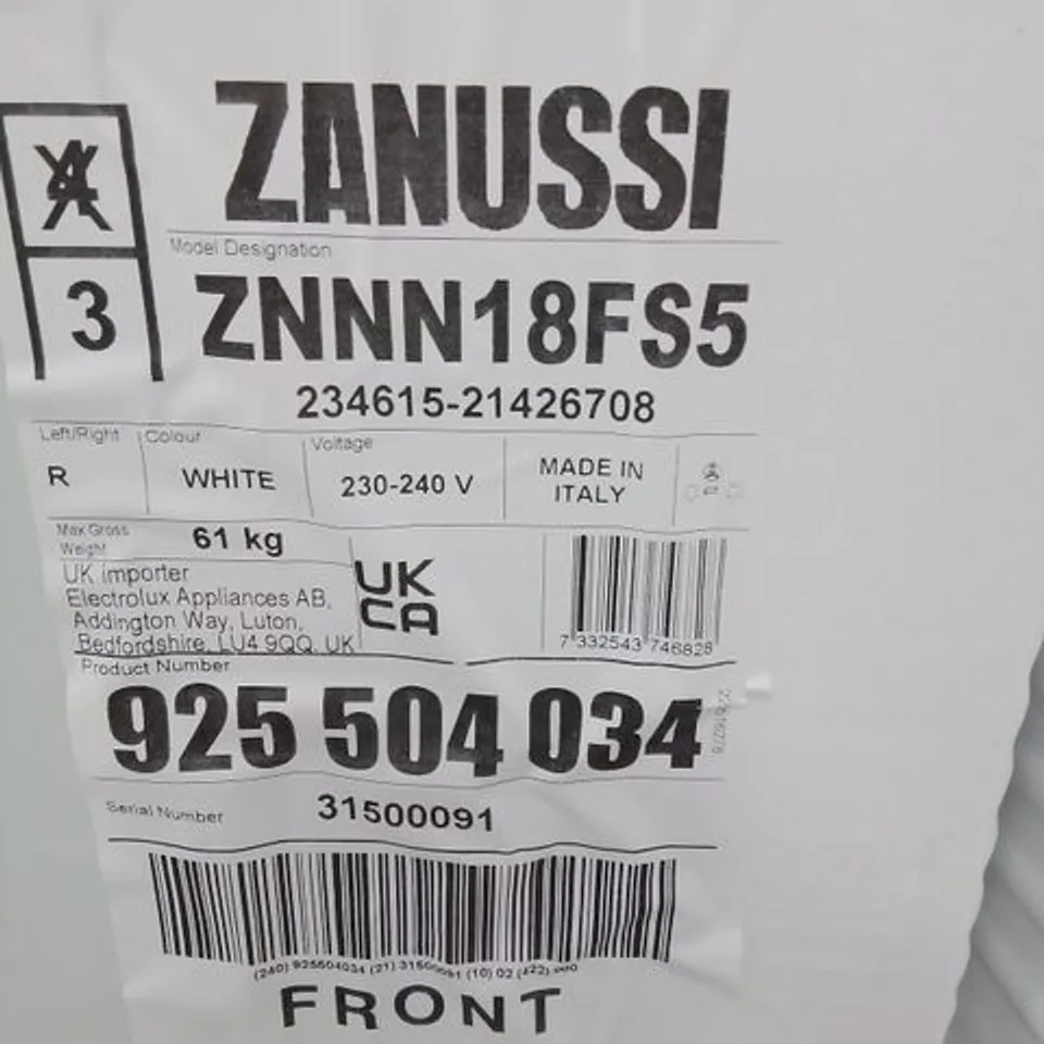 ZANUSSI INTEGRATED 50/50 FRIDGE FREEZER 240L Model ZNNN18FS5 RRP £692