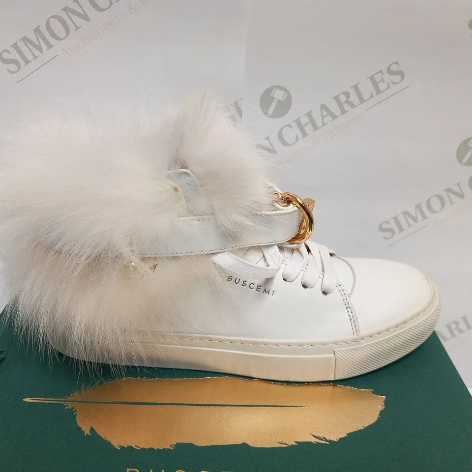 BOXED PAIR OF BUSCEMI WOMEN 100MM NEW RABBIT WHITE SIZE 8(38)