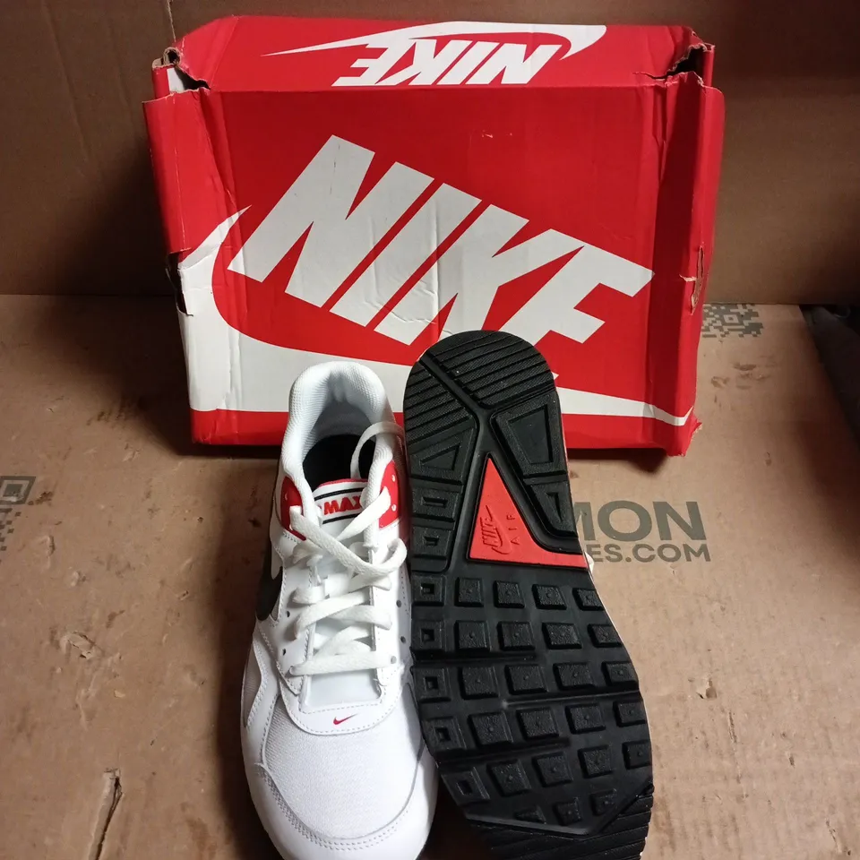 NIKE AIR MAX TRAINERS – WHITE/BLACK/RED, MEN'S - SIZE UK 8