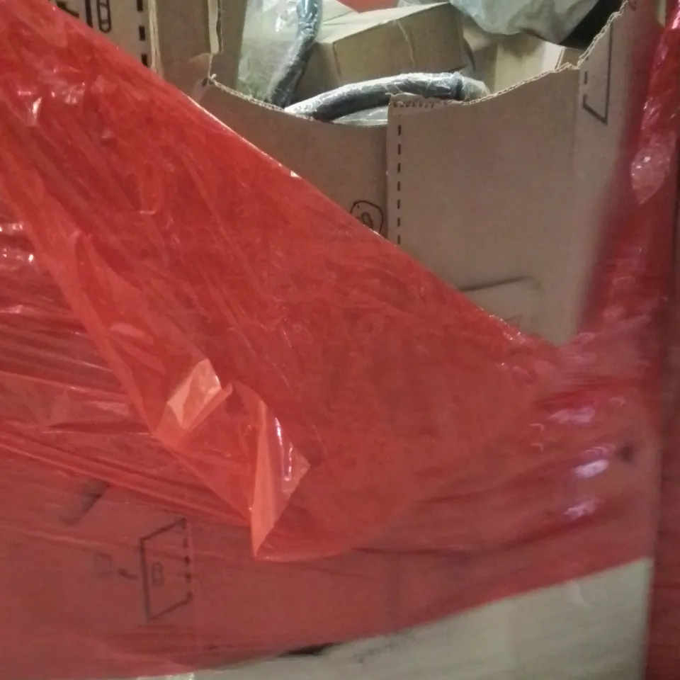 PALLET OF ASSORTED HOUSEHOLD GOODS AND PRODUCTS TO INCLUDE;MIRROR,GYM MATS,STEERING WHEEL COVER