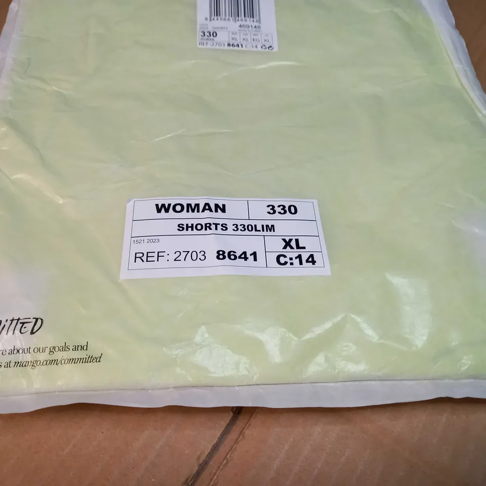 PACKAGED MANGO WOMENS LIME GREEN SHORTS - XL
